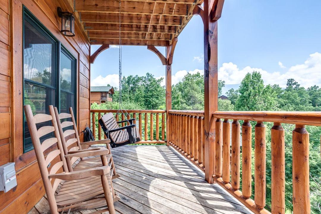 Gatlinburg Cabin With Private Hot Tub By Staycating Buitenkant foto