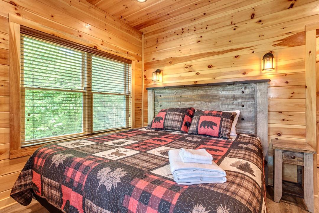 Gatlinburg Cabin With Private Hot Tub By Staycating Buitenkant foto