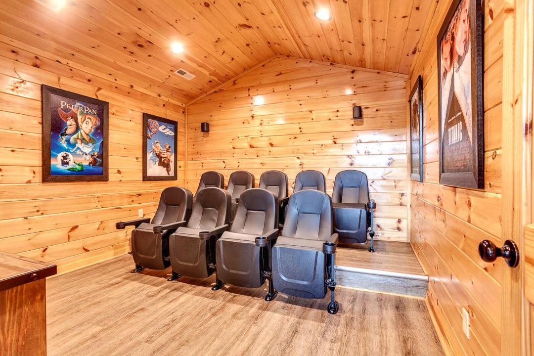 Gatlinburg Cabin With Private Hot Tub By Staycating Buitenkant foto