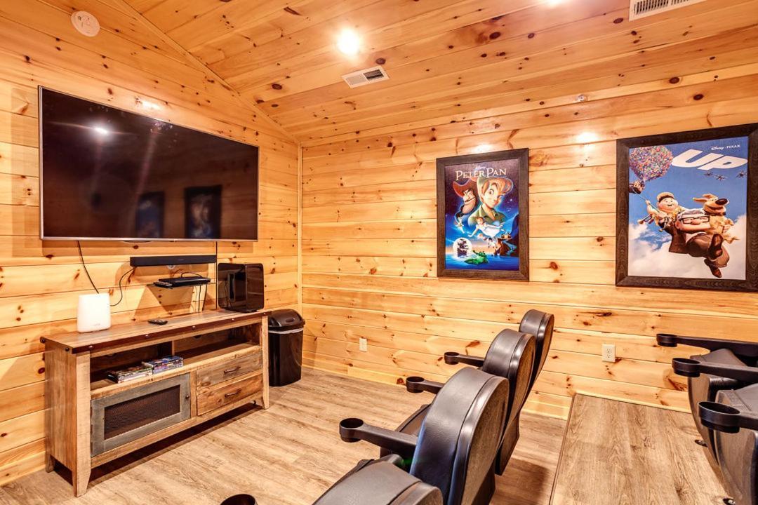 Gatlinburg Cabin With Private Hot Tub By Staycating Buitenkant foto