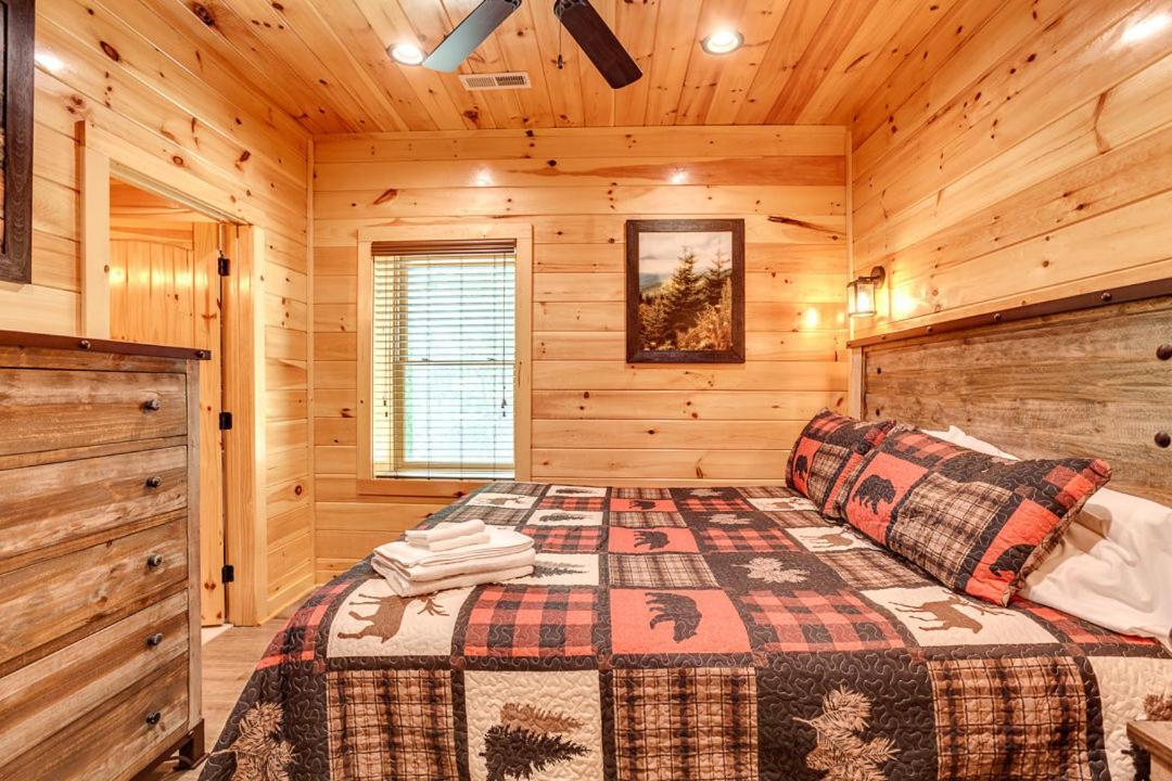 Gatlinburg Cabin With Private Hot Tub By Staycating Buitenkant foto